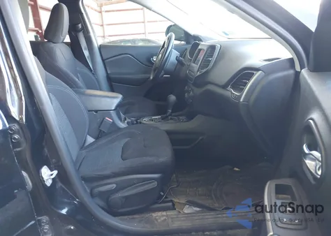 2019 Jeep Cherokee Latitude Fwd from USA, damaged, VIN 1C4PJLCB1KD444428